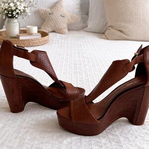 Gianni Bini Tan Leather Wedge Sandals